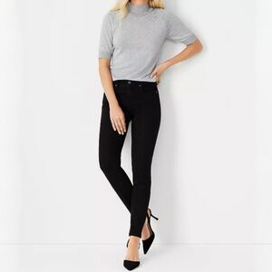 {Ann Taylor} "The Skinny Modern Fit" Black Velvet Holiday Mid Rise Jeans Pants